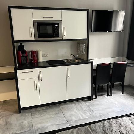 Garni Hotel Eastside Magdeburg Bagian luar foto