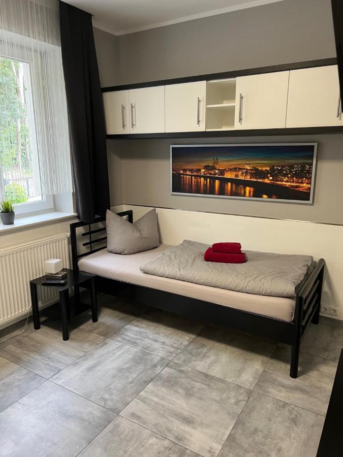 Garni Hotel Eastside Magdeburg Bagian luar foto