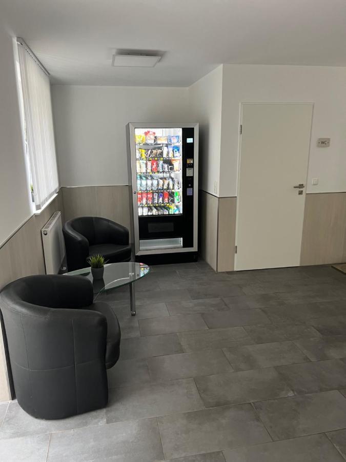 Garni Hotel Eastside Magdeburg Bagian luar foto