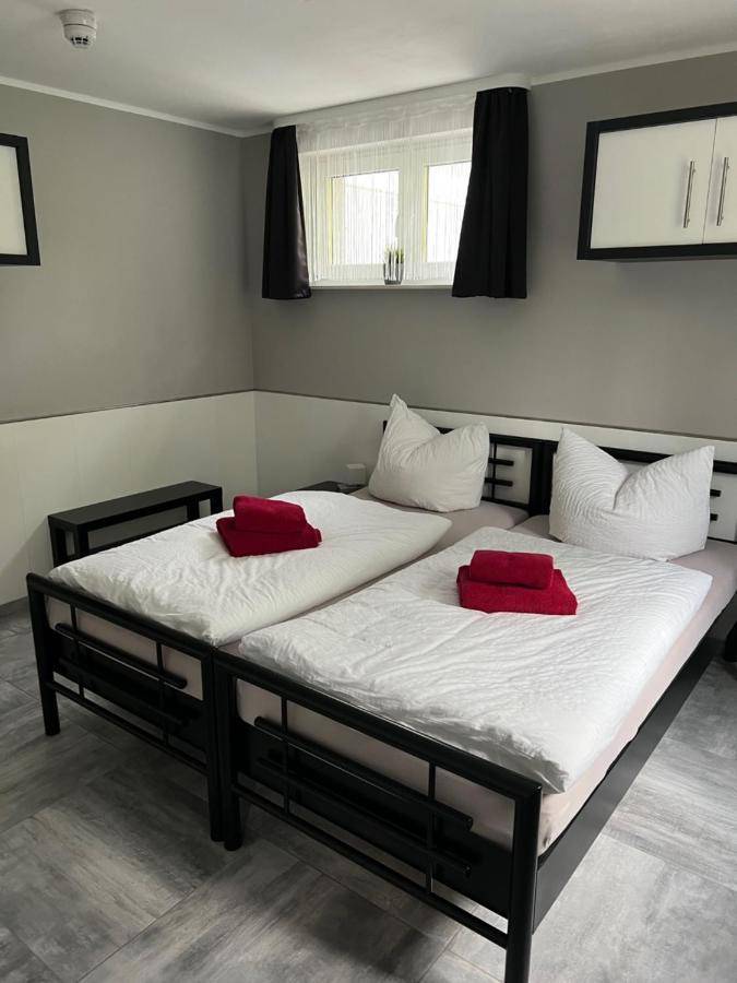 Garni Hotel Eastside Magdeburg Bagian luar foto