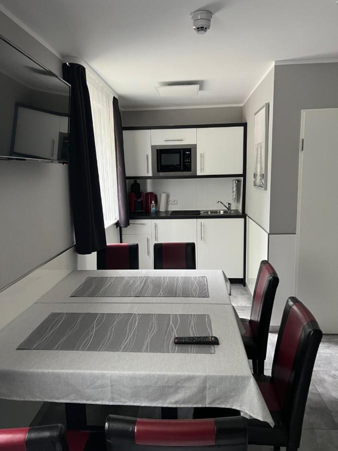 Garni Hotel Eastside Magdeburg Bagian luar foto